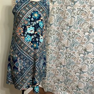 Women’s size small Maurice brand sleeveless summer dress. Lightweight. rayon.